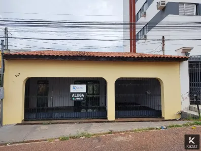 Casa com 3 Quartos para alugar, 360m² no Araés, Cuiabá