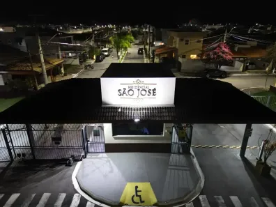 Casa de Condomínio com 2 Quartos à venda, 100m² no Vila dos Comerciários 2, Taubaté