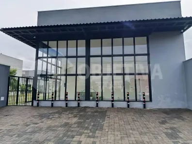 Sala Comercial para alugar, 45m² no Novo Mundo, Uberlândia