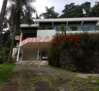 Sobrado com 4 Quartos à venda, 400m² no Caraguatá, Mairiporã