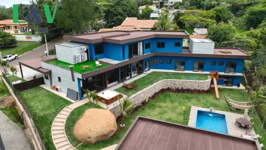 Casa de Condomínio com 4 Quartos à venda, 700m² no Pinheiro, Valinhos
