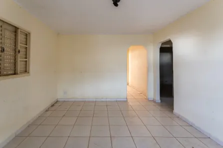 Casa com 2 Quartos para alugar, 65m² no Jardim Novo Mundo, Goiânia