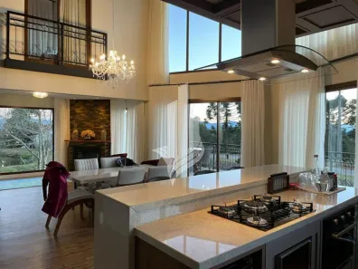 Casa com 3 Quartos à venda, 250m² no , Urubici