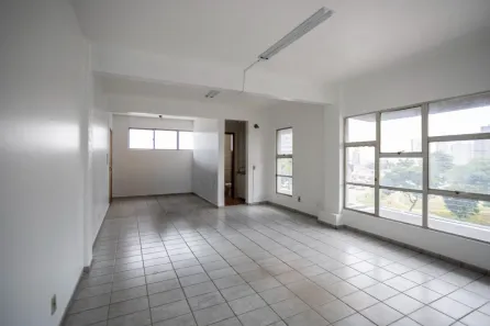 Sala Comercial para alugar, 46m² no Nova Suiça, Goiânia