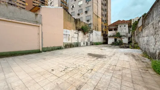 Lote/Terreno com 1 Quarto à venda, 750m² no Nazaré, Belém