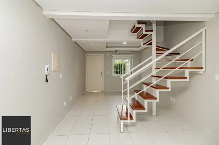 Casa de Condomínio com 3 Quartos à venda, 95m² no Cavalhada, Porto Alegre