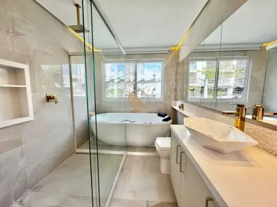 Apartamento com 2 Quartos para alugar, 85m² no Praia Brava de Itajaí, Itajaí