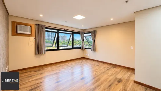 Sala Comercial à venda, 24m² no Menino Deus, Porto Alegre