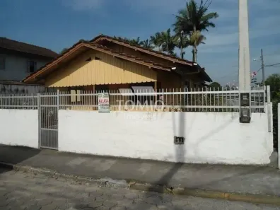 Kitnet com 1 Quarto para alugar, 35m² no Centro, Gaspar