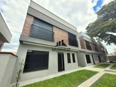 Sobrado com 3 Quartos à venda, 105m² no São Braz, Curitiba