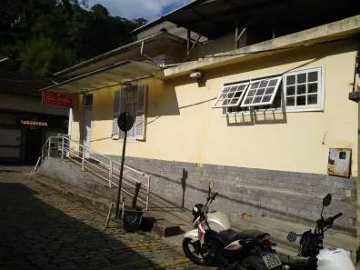 Imóvel Comercial com 1 Quarto para venda ou aluguel, 140m² no Centro, Petrópolis