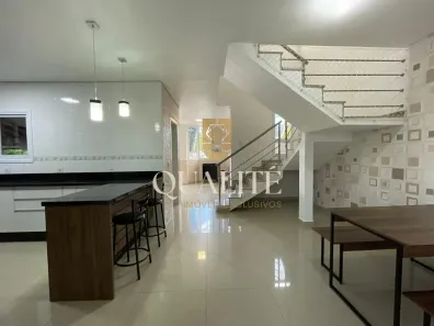 Casa com 3 Quartos à venda, 141m² no Rio Tavares, Florianópolis