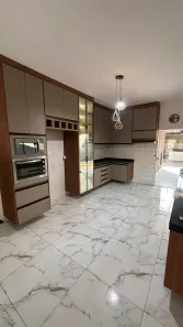 Casa com 4 Quartos à venda, 232m² no Centro-Sul, Várzea Grande