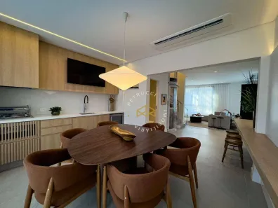 Casa de Condomínio com 4 Quartos à venda, 208m² no Swiss Park, Campinas