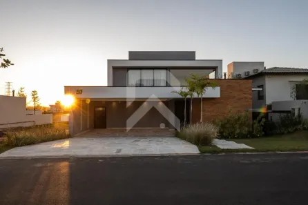 Casa de Condomínio com 3 Quartos à venda, 414m² no Jardim Villas do Golf, Itu