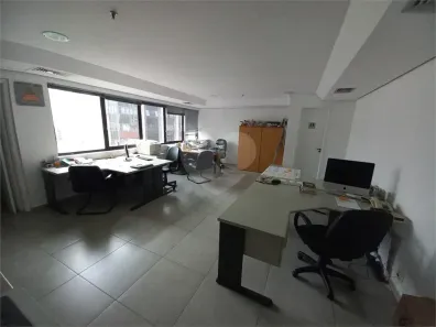 Sala Comercial à venda, 41m² no Liberdade, São Paulo