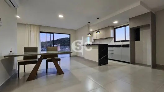 Apartamento com 3 Quartos para alugar, 140m² no São Francisco de Assis, Camboriú