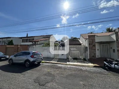 Casa com 3 Quartos para alugar, 200m² no Vigilato Pereira, Uberlândia