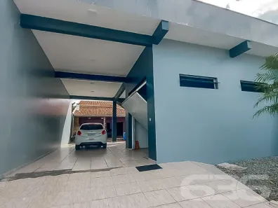 Casa com 2 Quartos à venda, 220m² no Adhemar Garcia, Joinville