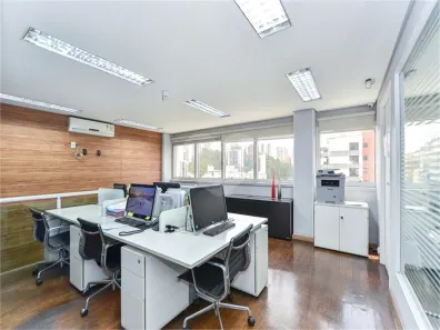 Sala Comercial à venda, 46m² no Vila Andrade, São Paulo
