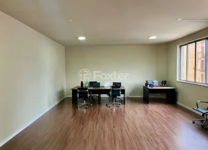 Sala Comercial à venda, 52m² no Centro Histórico, Porto Alegre