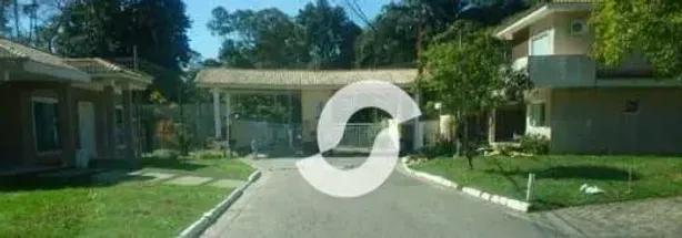 Lote/Terreno à venda, 360m² no Rio do Ouro, Niterói