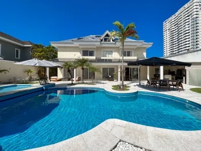 Casa de Condomínio com 5 Quartos à venda, 1600m² no Recreio dos Bandeirantes, Rio de Janeiro