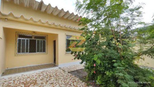 Casa com 2 Quartos à venda, 100m² no Bangu, Rio de Janeiro