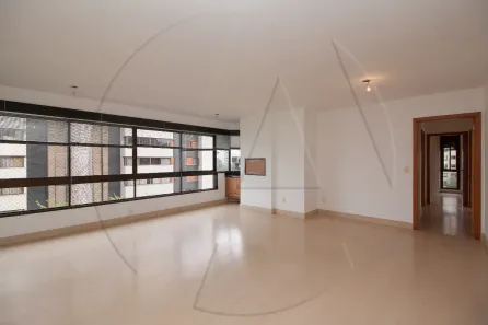 Apartamento com 3 Quartos para alugar, 130m² no Bela Vista, Porto Alegre