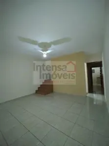 Sobrado com 3 Quartos à venda, 130m² no Vila Santa Isabel, Taubaté