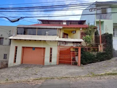 Casa com 3 Quartos à venda, 140m² no Cristo Redentor, Porto Alegre