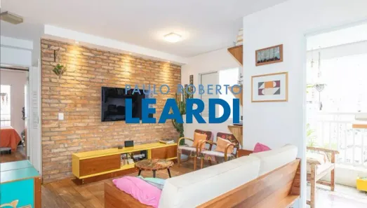 Apartamento com 2 Quartos para venda ou aluguel, 72m² no Vila Nova Conceição, São Paulo