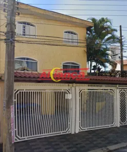 Sobrado com 4 Quartos para alugar, 292m² no Vila Galvão, Guarulhos