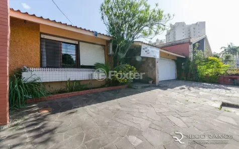 Casa com 3 Quartos à venda, 243m² no Jardim Lindóia, Porto Alegre