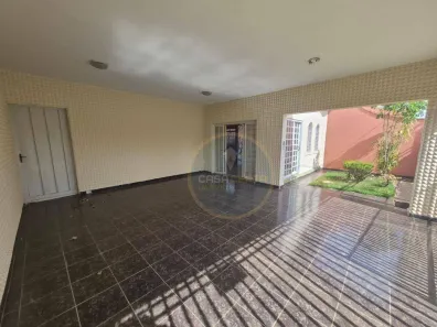 Casa com 4 Quartos à venda, 172m² no Boa Vista, Uberaba