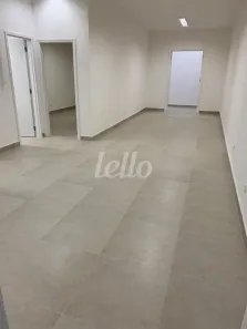 Sala Comercial para alugar, 70m² no Santa Efigênia, São Paulo