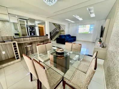 Casa com 4 Quartos à venda, 233m² no Itaguaçu, Florianópolis