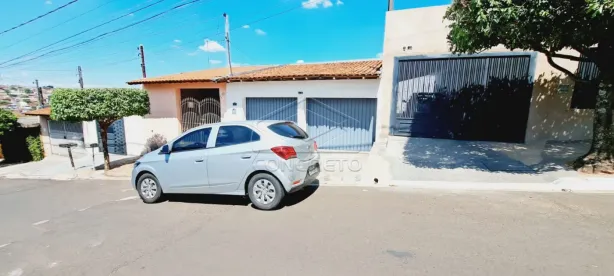 Casa com 2 Quartos à venda, 139m² no Jardim Andorfato, Bauru