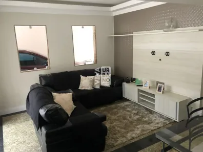 Casa com 3 Quartos à venda, 243m² no Oriente, Pinheiral