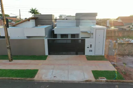 Casa com 3 Quartos à venda, 90m² no Coronel Antonino, Campo Grande
