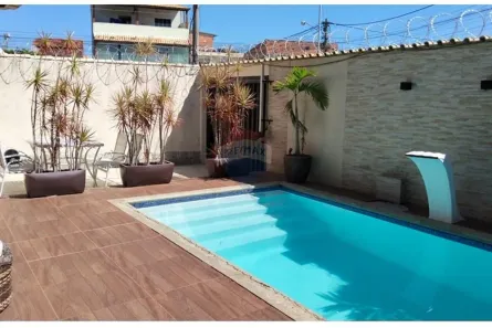 Apartamento com 5 Quartos à venda, 131m² no Parque Burle, Cabo Frio