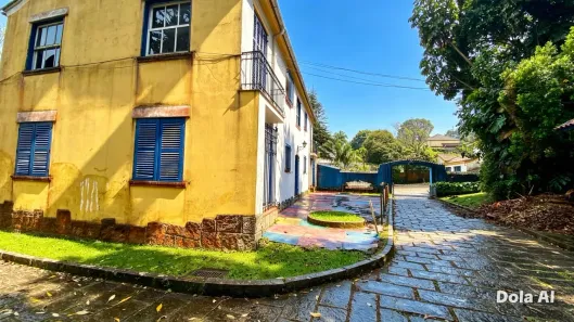 Casa com 10 Quartos à venda, 1300m² no Centro, Petrópolis