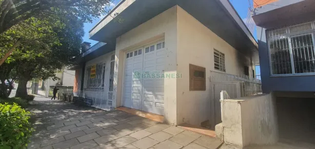 Casa com 3 Quartos à venda, 360m² no Cristo Redentor, Caxias do Sul