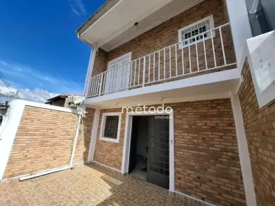 Casa com 2 Quartos à venda, 159m² no Centro, Guararema