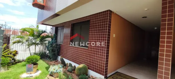 Apartamento com 2 Quartos à venda, 76m² no Vila Ipiranga, Porto Alegre