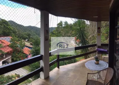 Casa de Condomínio com 4 Quartos à venda, 450m² no Itaipu, Niterói
