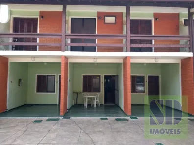 Casa de Condomínio com 2 Quartos à venda, 120m² no Peró, Cabo Frio