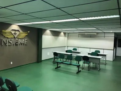 Sala Comercial para alugar, 300m² no Centro, Niterói