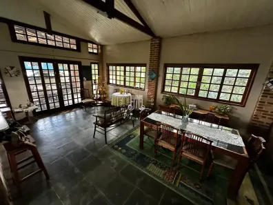 Fazenda/Sítio com 4 Quartos à venda, 350m² no Jundiaí Mirim, Jundiaí