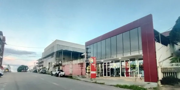 Imóvel Comercial com 1 Quarto para alugar, 250m² no Central, Macapá